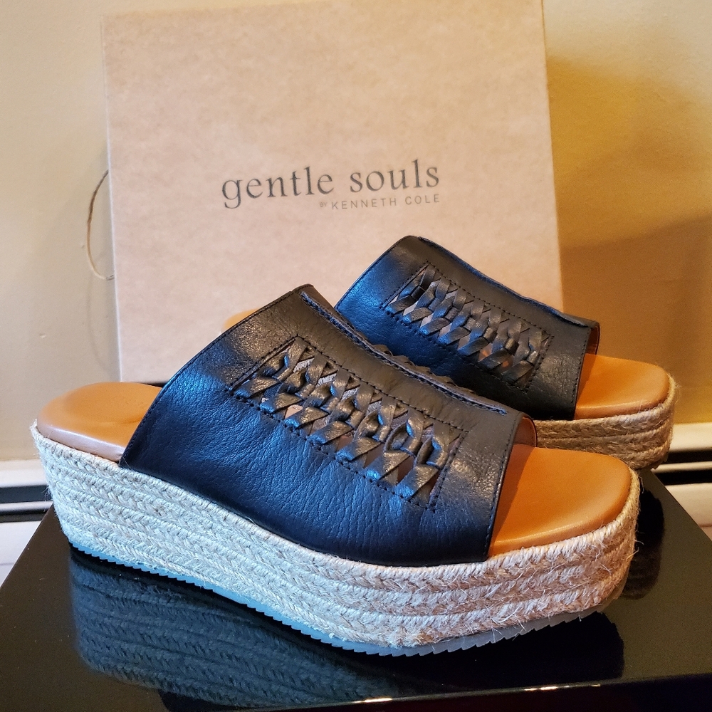 Gentle Souls Black Woven Leather Platform Slide Sandals - Picture 2 of 9